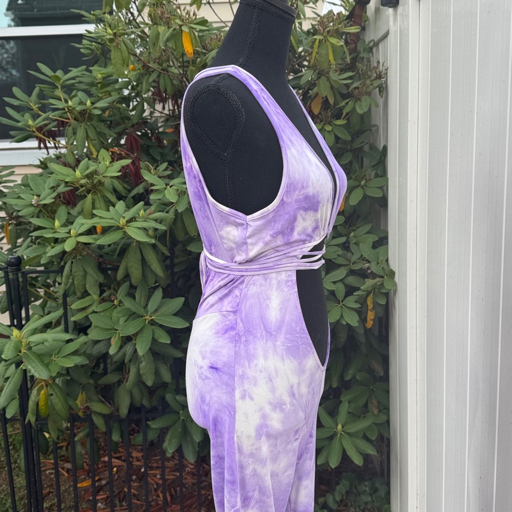 Baddieville jumpsuit lg - Picture 7 of 10